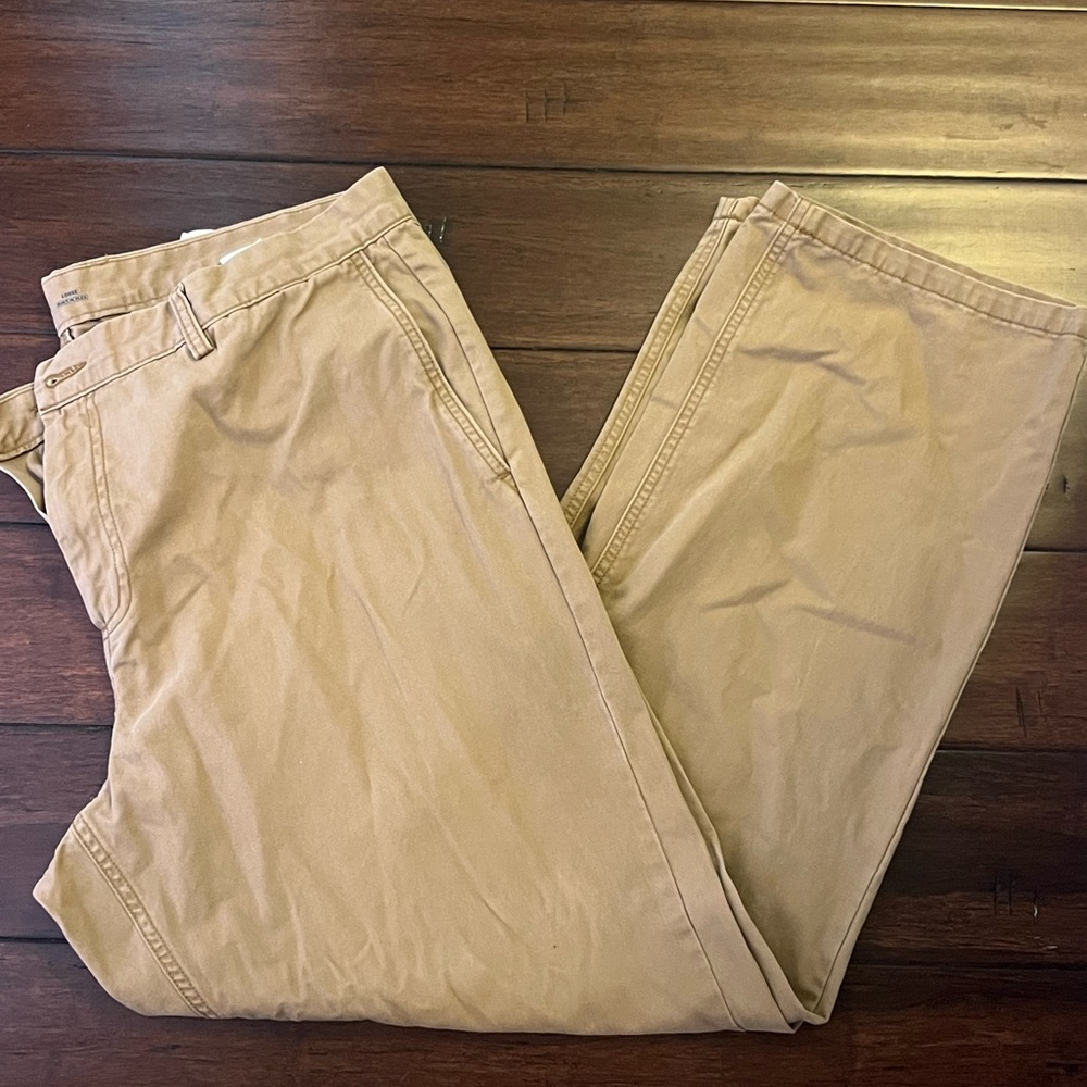 Old Navy Men's Khaki Chinos
